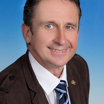 Dr Hubert Steigerwald_edited.jpg
