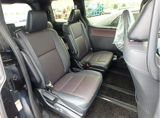 Thumbnail: Toyota Esquire Gi Hybrid  Year -2019 Cc - 1800 Color - Black