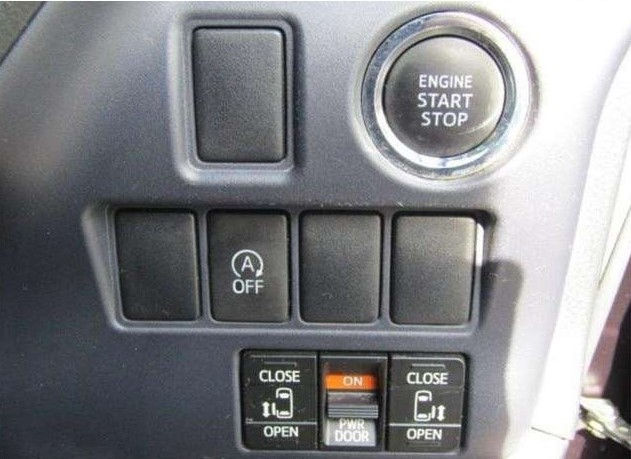 Thumbnail: Toyota Voxy ZS Year - 2014 Cc - 2000 Color -Purple/B,Mica Metalic