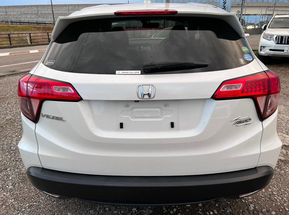 Thumbnail: Honda Vezel X 4WD    Year - 2015 Cc- 1500 Color-Pearl