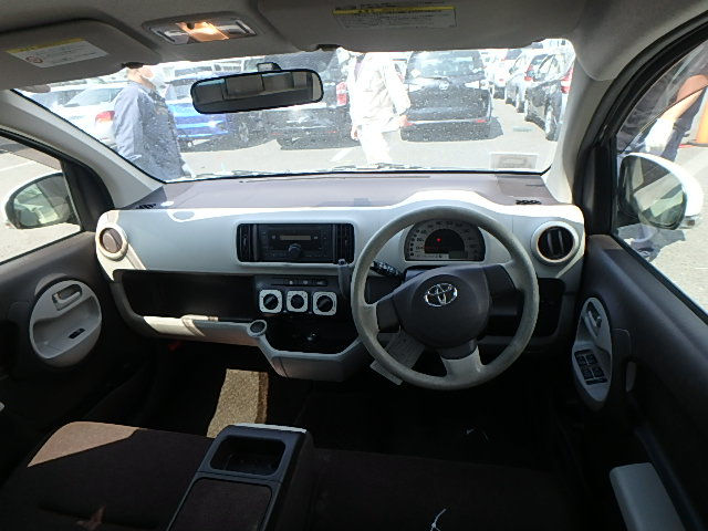 Thumbnail: Toyota Passo Plus Hana Pkg. Year : 2015 Cc : 1000 Color : Lt.Green
