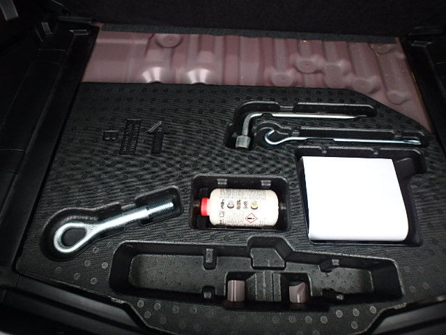 Thumbnail: NISSAN NOTE X FOUR MODELIST Year :2015/8 Cc : 1200 Color : Red