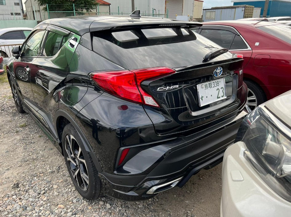 Thumbnail: Toyota CH-R G-T HYBRID Year  - 2018 Cc : 1800 Color-Black