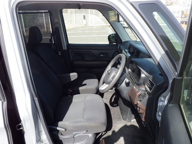 Thumbnail: Daihatsu Thor X SA II 4WD Year - 2018/3 Cc - 1000 Color - Silver