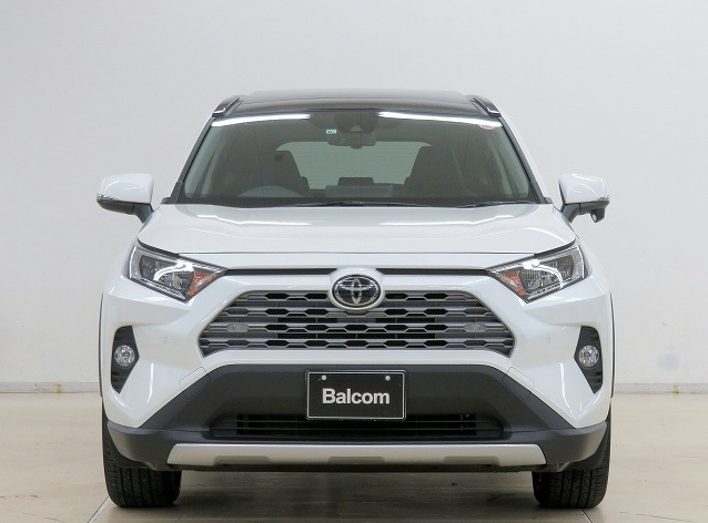 Thumbnail: TOYOTA RAV4 G Z PACKAGE Year : 2019 Cc : 2000 Color : Pearl