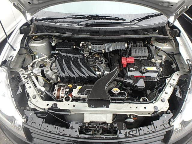 Миниатюра: NISSAN AD VAN