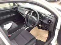 Thumbnail: Toyota Corolla Fielder 1.5 X Year - 2016/7 Cc - 1500 Color - Pearl White