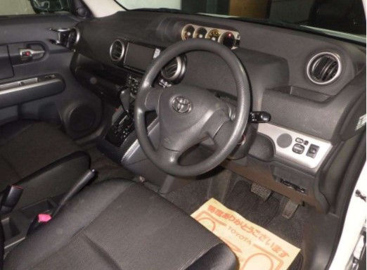Миниатюра: Toyota  Rumion  1.5 X  Year - 2012  Cc -1500 Color -Pearl