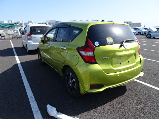 Thumbnail: Nissan Note Year - 2018/6 Cc - 1200 Color - Green