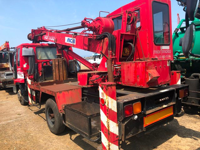 Thumbnail: ISUZU FORWARD DIGGING PILLAR YEAR : 2008/9 CC : 8220