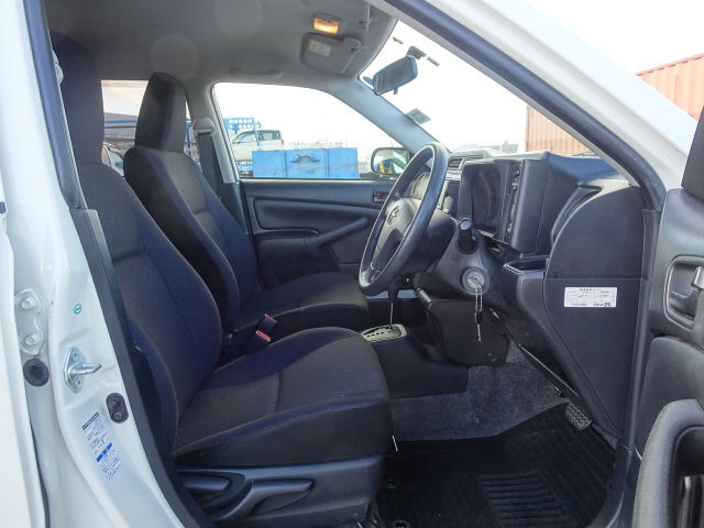 Thumbnail: TOYOTA SUCCEED Year : 2017/1 Cc : 1500 Color : White 4WD