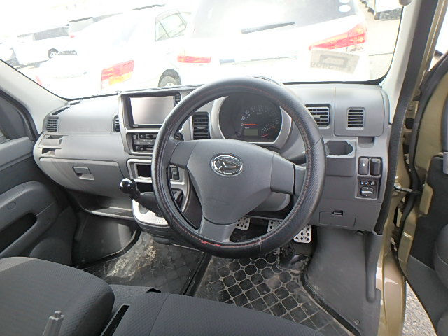 Thumbnail: DAIHATSU HIJET 4WD Year : 2015/3 Cc : 660