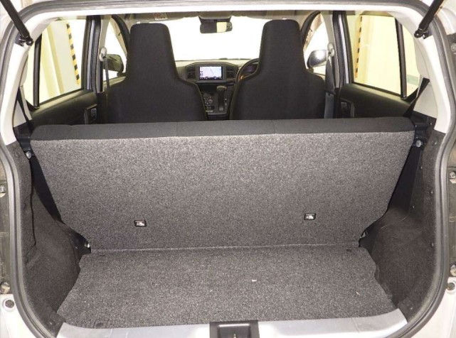 Thumbnail: Mira E S 4WD  Year - 2017 Cc - 660  Color -Silver