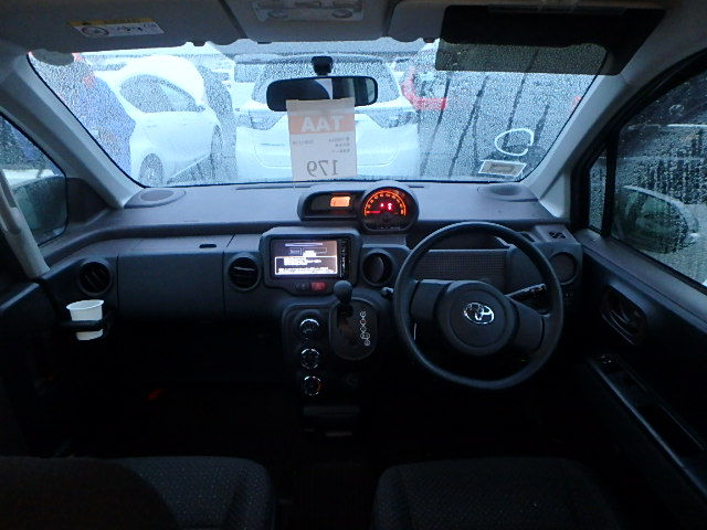 Thumbnail: Toyota Spade F Year - 2016/3 Cc - 1500 Color - Black