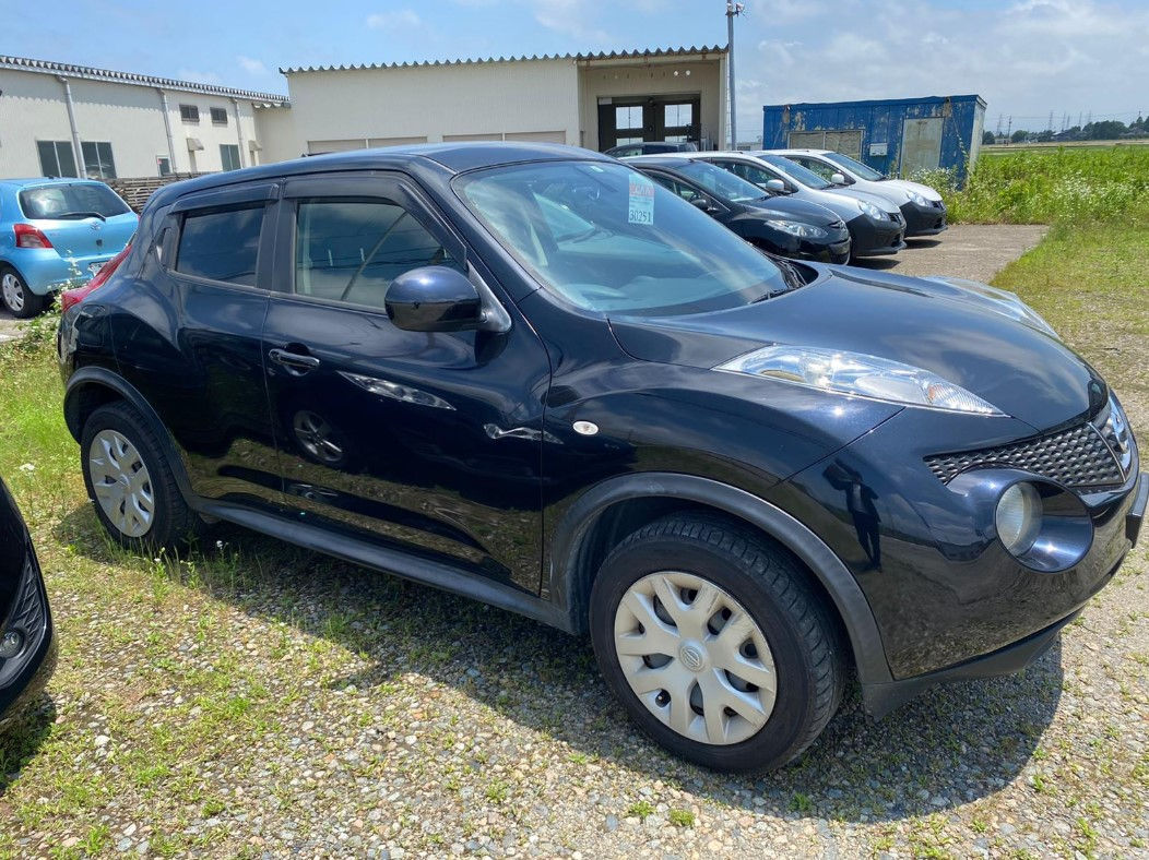 Nissan Juke RX Type V Year - 2013 Cc -1500 Color - Black