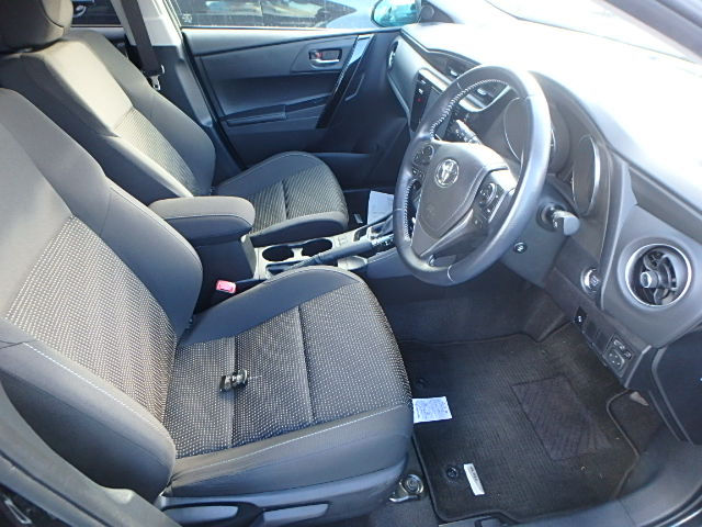 Thumbnail: TOYOTA AURIS  Year : 2016/2  Cc : 1500