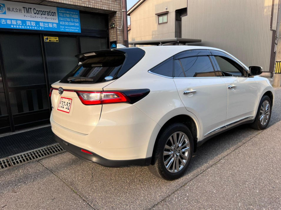 Thumbnail: Toyota Harrier Progress M&L Pkg Year : 2019 Cc : 2000 Co