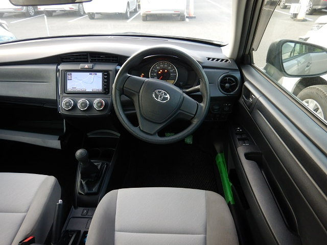 Thumbnail: Toyota Axio 1.5 X Year - 2015/10 Cc - 1500 Color -Gold Km 8,000