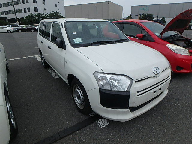 Миниатюра: Toyota Succeed UL Год: 2016/8 Cc: 1500 Цвет: Белый Km: 107 408
