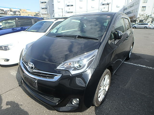 サムネイル： トヨタラクティス