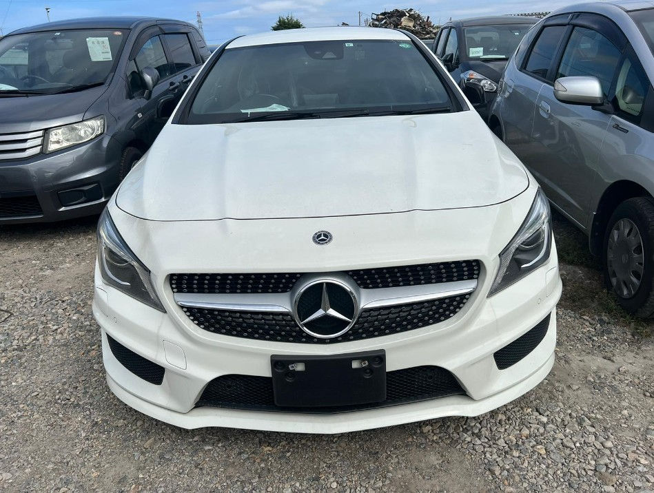 Thumbnail: Mercedes  CLAクラス CLA180AMGライン Year- 2015 CC-1600