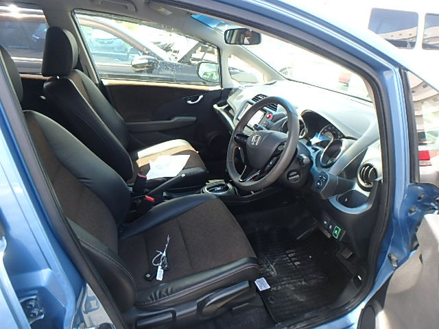 Миниатюра: HONDA FIT SHUTTLE Год: 2014 Cc: 1300