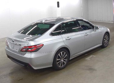 Thumbnail: Toyota Crown Hybrid 4WD Year - 2018 Cc - 2500 Color -Silver