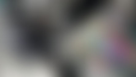 Teclab prescinde de los conectores de 16 pines y suelda los cables directamente a la GPU RTX 5090, afirmando que esto evitará que los conectores se derritan.