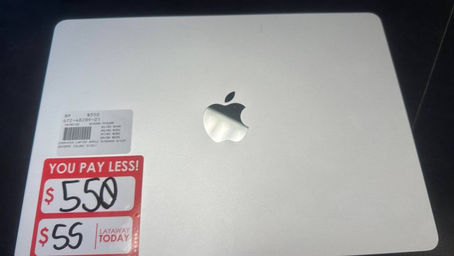 M5 MacBook Air Was Spotted At A Pawn Shop For Just $550, Making Almost Anyone Pounce On The Deal, But Sensible Buyers Will Notice The Obvious Red Flags