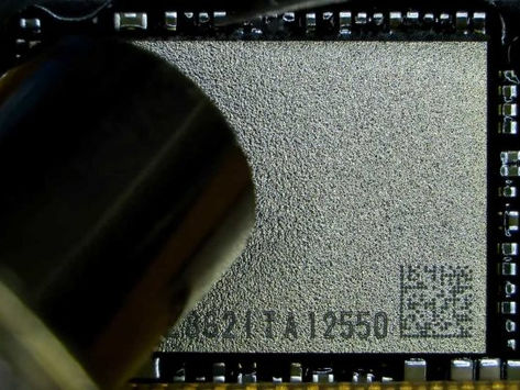 El límite de 512 GB del SSD del MacBook Neo se ha superado mediante una modificación de 1 TB que resulta cara e imposible de realizar para quienes carecen de los conocimientos técnicos necesarios