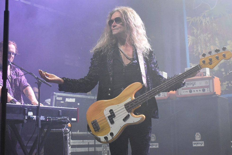 Glenn Hughes © Dave Bott