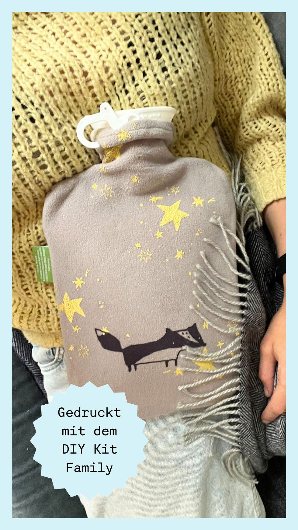 Wärmflaschenbezug bedruckt mit Halfbird-Motiv Fuchs und Sternen