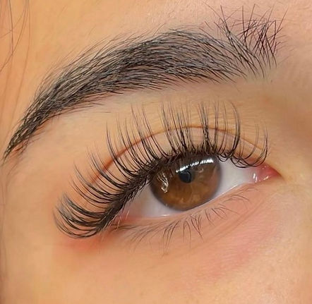 extensions de cils classique laval