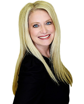 Misty Headshot- 22.jpg