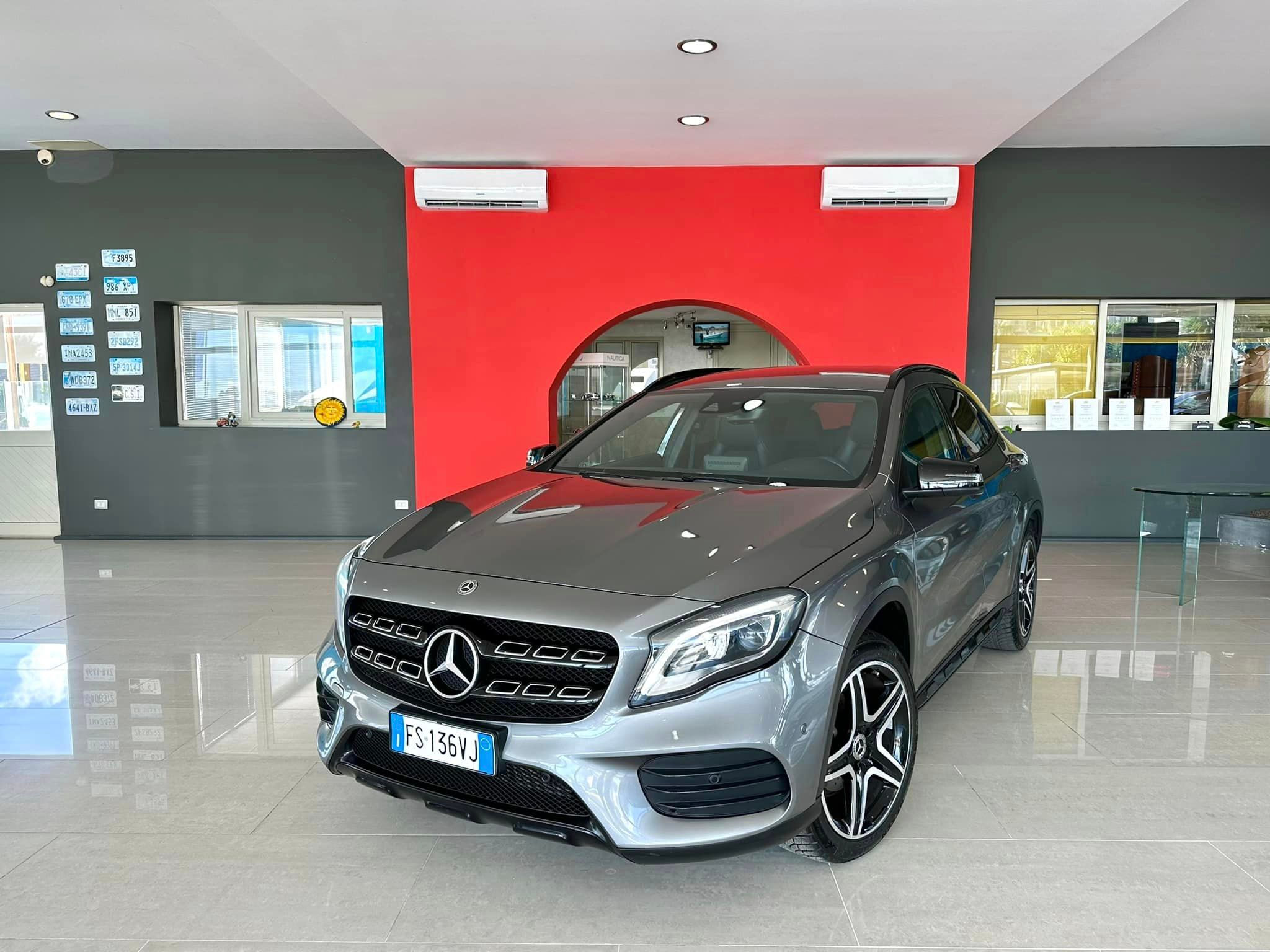 MERCEDES GLA 200 AMG 140cv