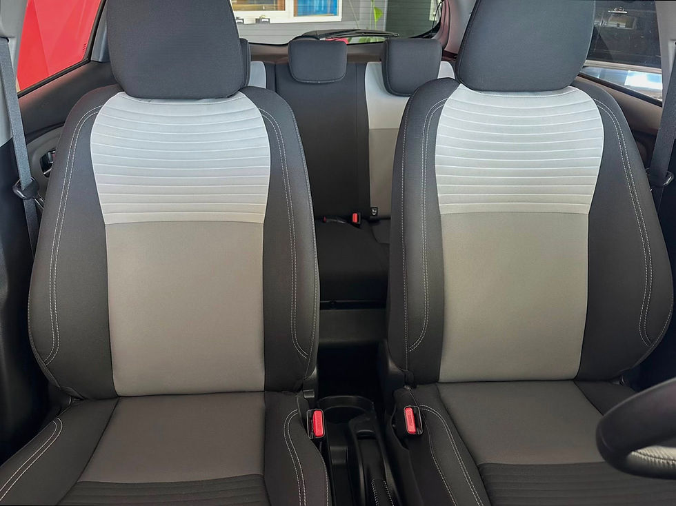 Miniatura: TOYOTA YARIS 1.5Hybrid E-CVT LOUNGE