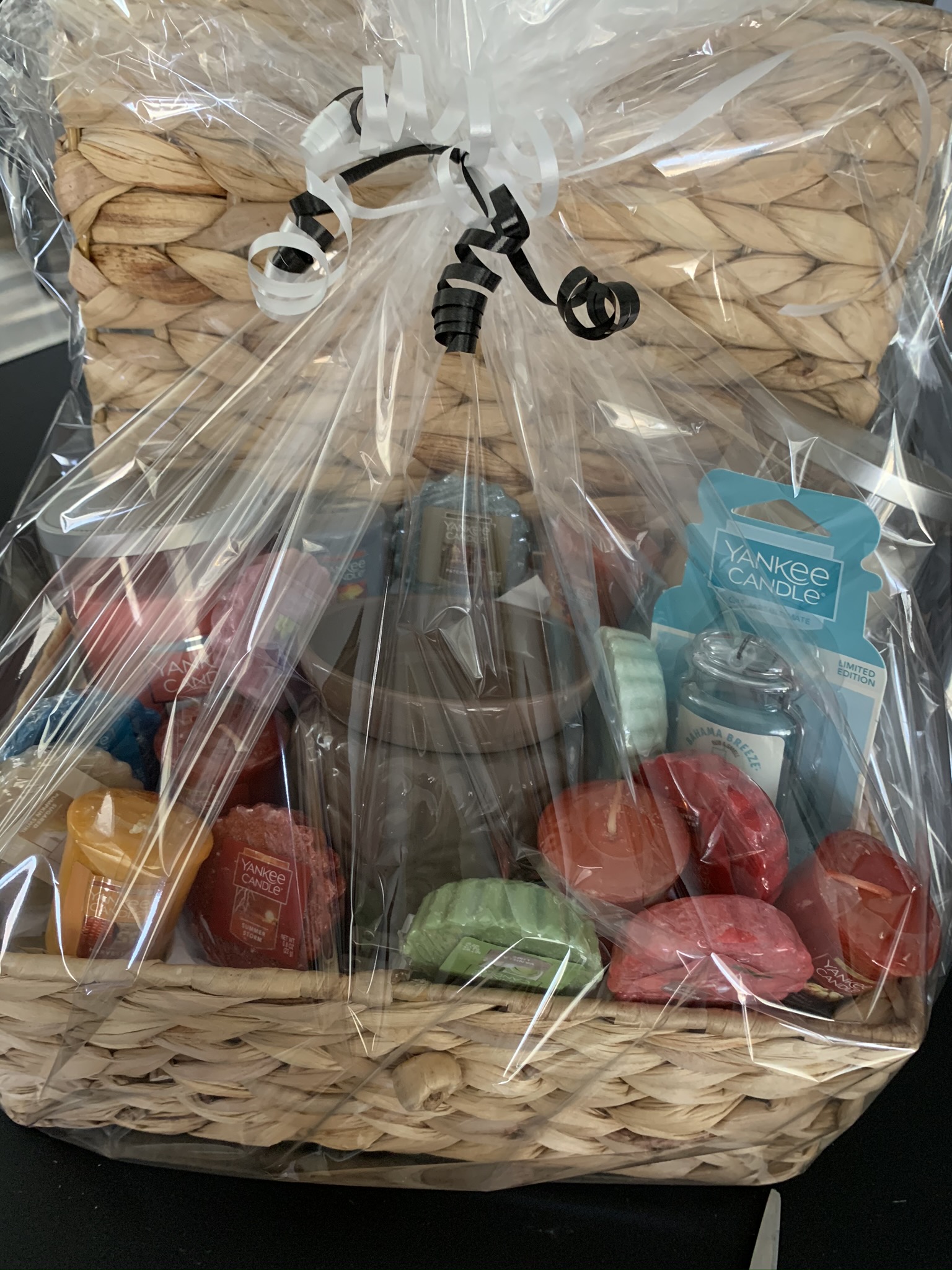 #48 - YANKEE CANDLE