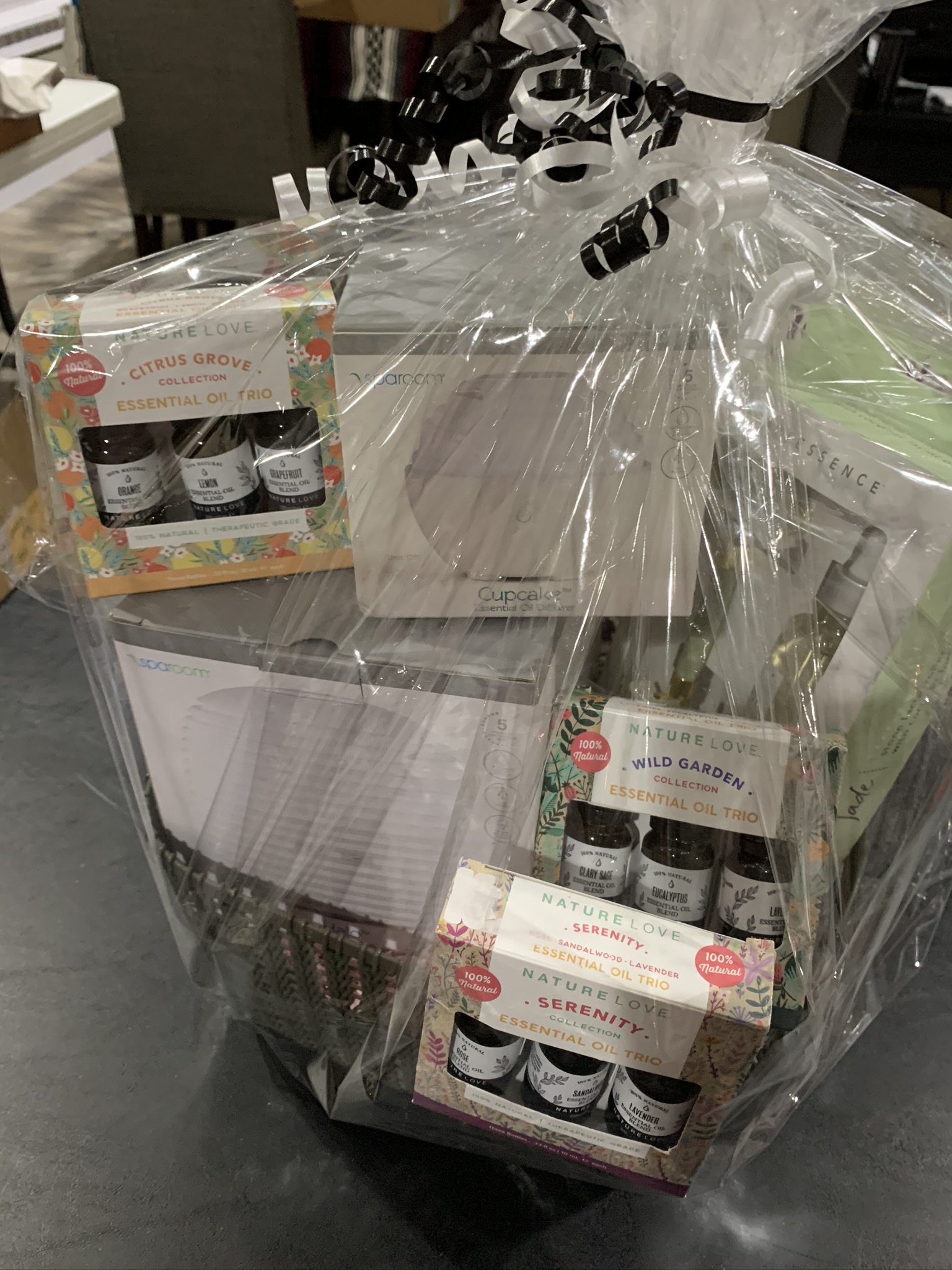 #52 - ESSENTIAL OILS
