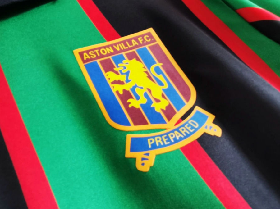 Miniatura: Aston Villa 1995 Visitante 