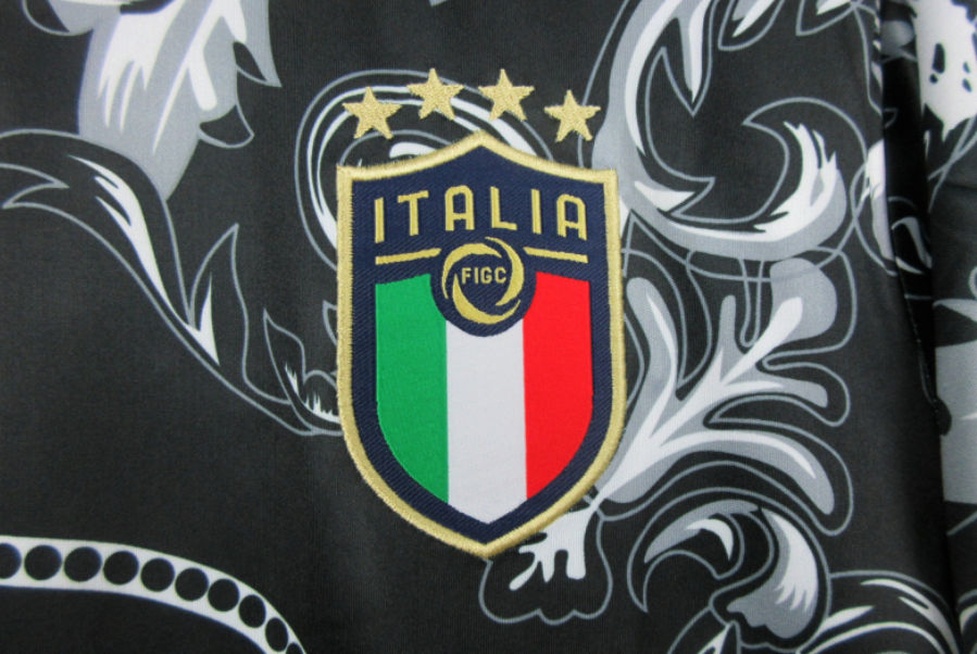 Miniatura: Italia x Versace