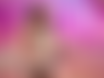 Lucy Alves percorre diferentes momentos de sua trajetória artística 