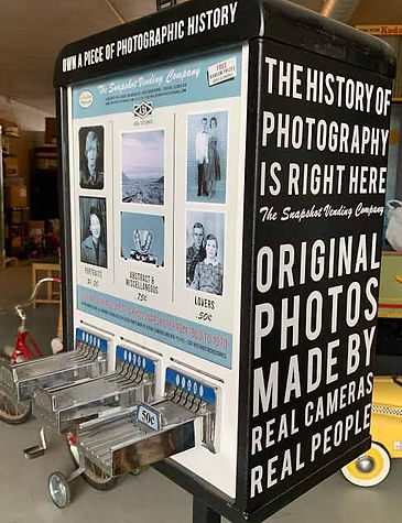 A&A Studios, Inc SNAPSHOT VENDING PHOTO MACHINE