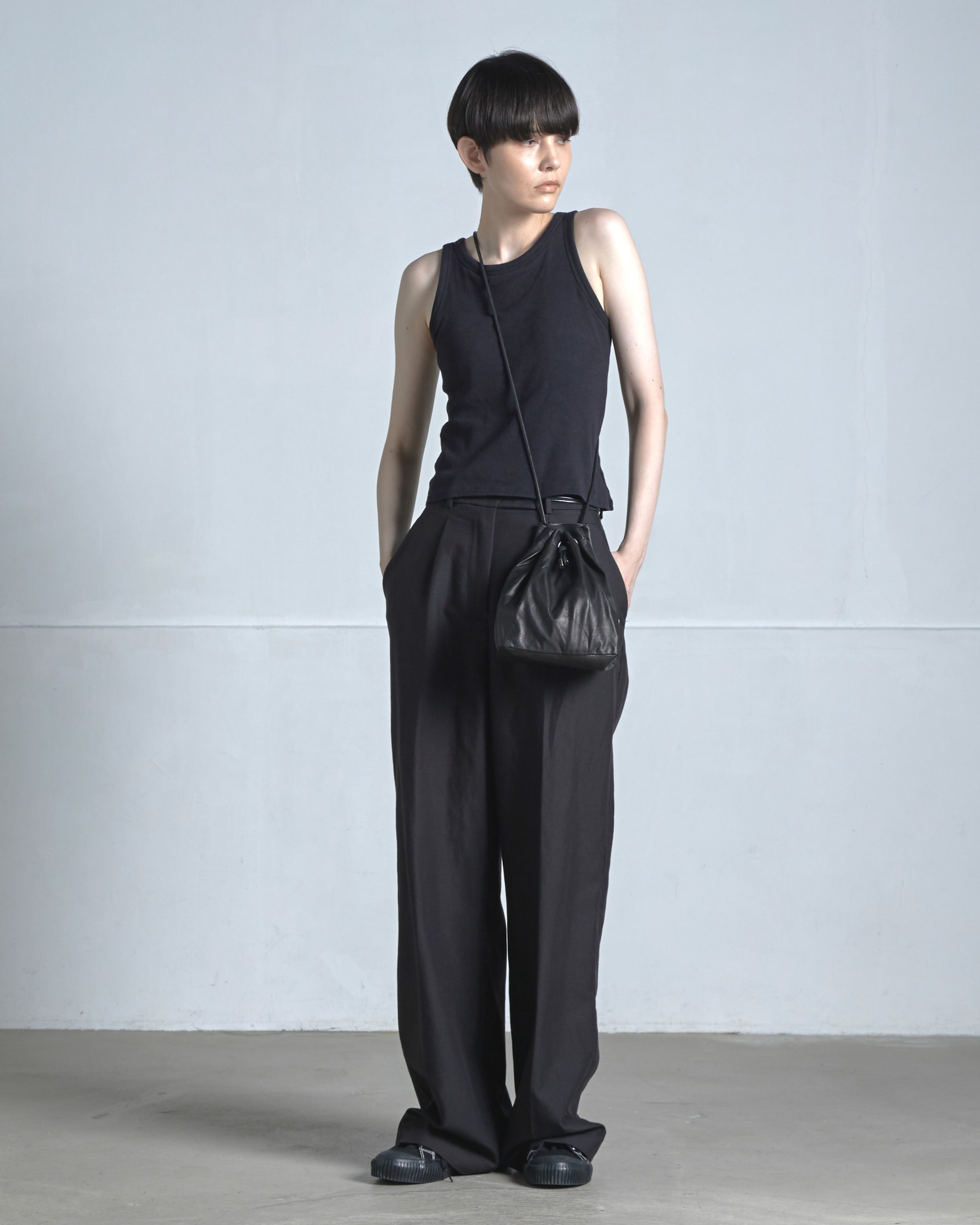 SQUARE 2WAY BAG -black-