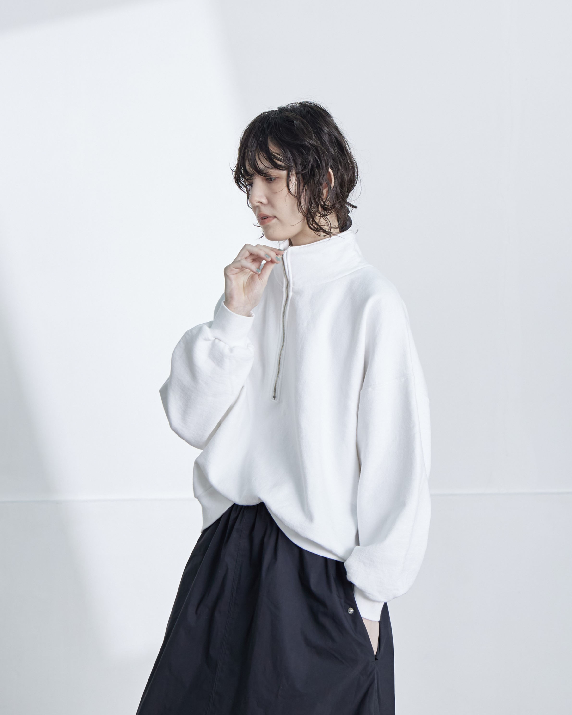 CROPPED HALF ZIP HIGH NECK -white-