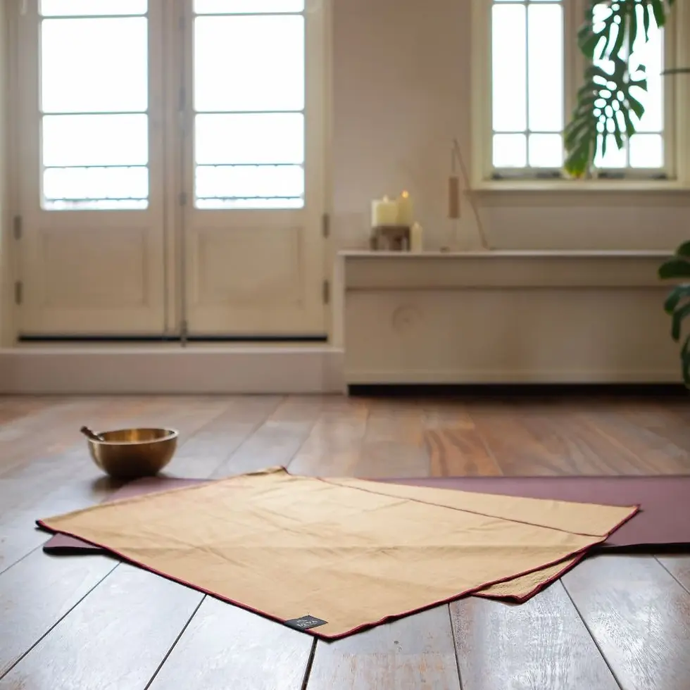 Thumbnail: Yoga handdoek - Dark Yellow Mandala