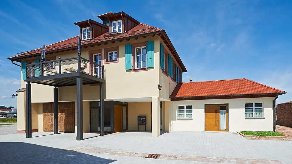 Haus von außen gutes Wetter