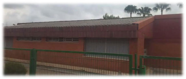 LA REGIDORA D'URBANISME DE FAVARA, ISABEL BORRÀS, ES REUNIX AMB LA DIRECTIVA DEL CEIP FÈLIX OLMO