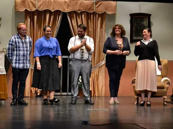 La I Mostra de Teatre Faller arranca amb el sainet l’Avespeta de la Falla Tro i Flama de El Perelló