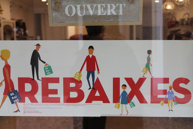Arranca la campanya de rebaixes en valencià a Sueca