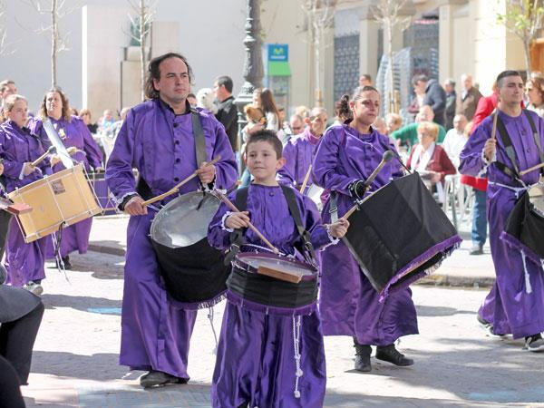 Sueca celebra la XVI edició d'exaltació del Tambor i Bombo